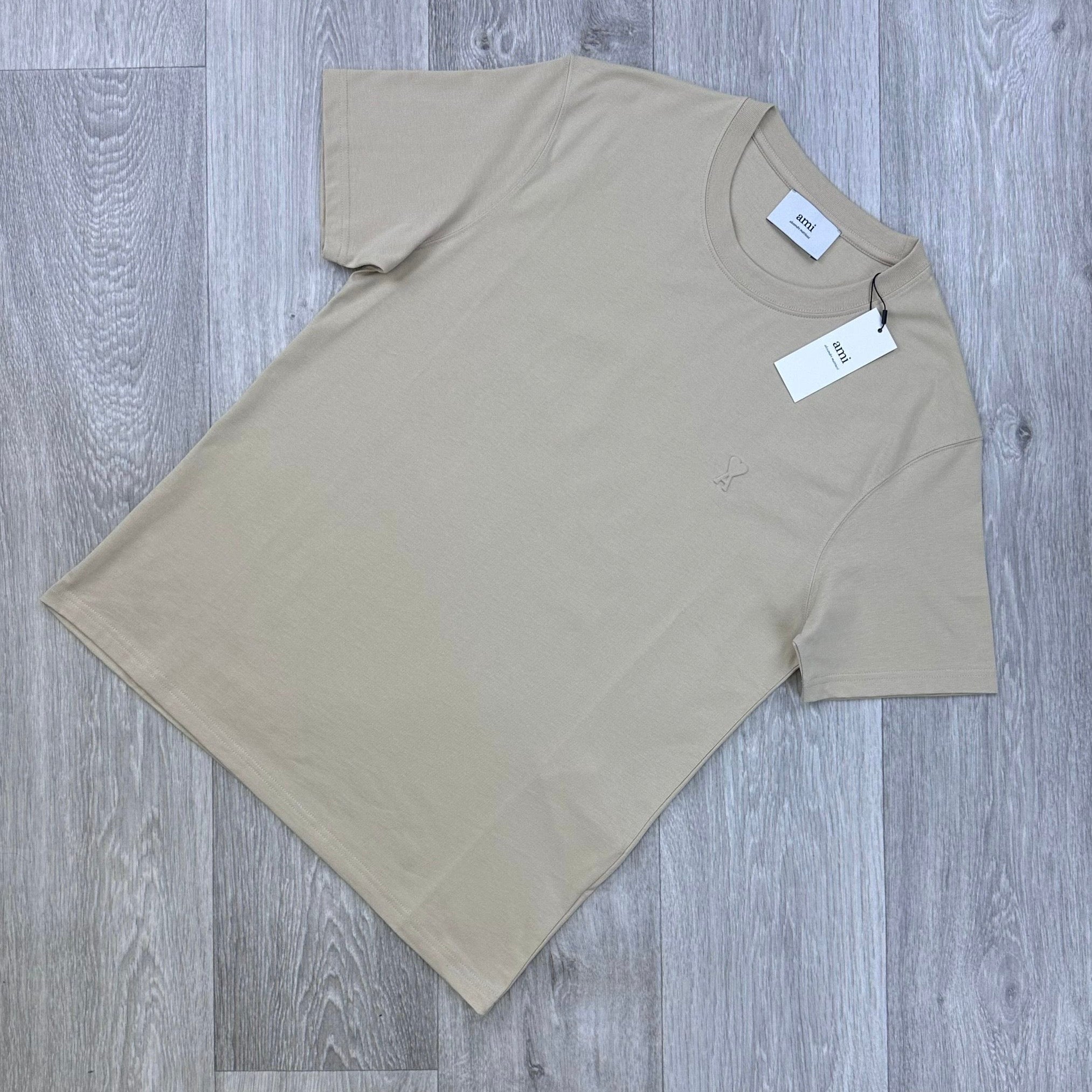 Ami Embroidered Logo T-Shirt – KM Brands