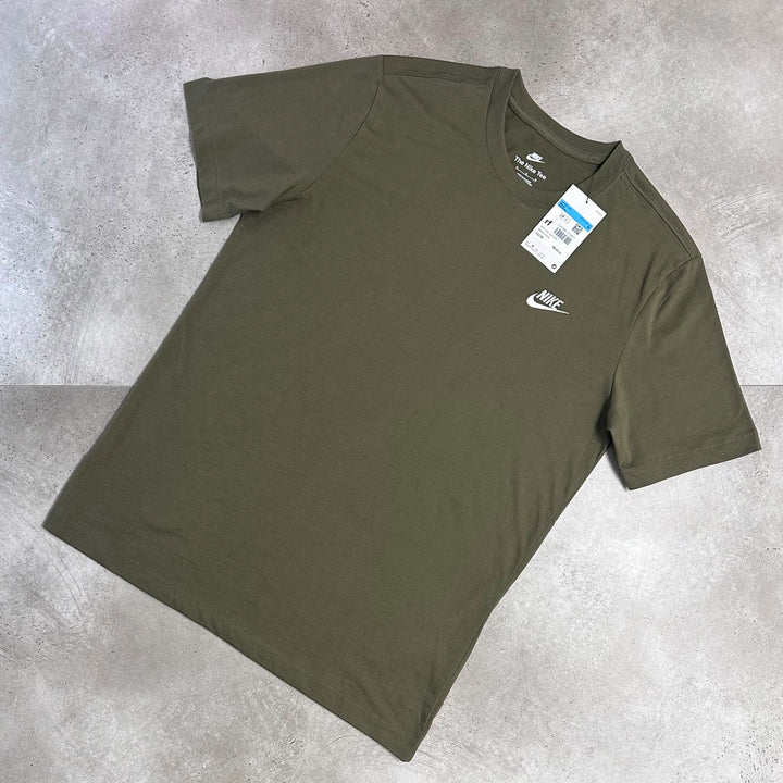 Nike - Club T-Shirt