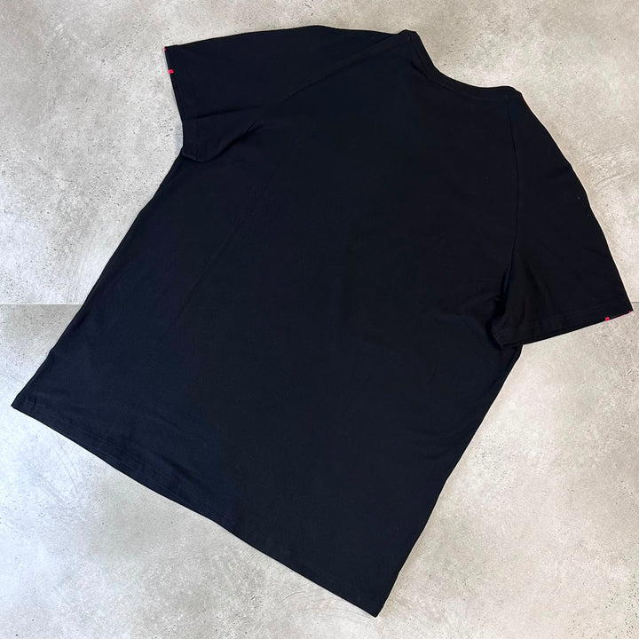 KMB Bundle: Hugo Boss - Logo T-Shirt & Tommy Jeans Austin Jeans